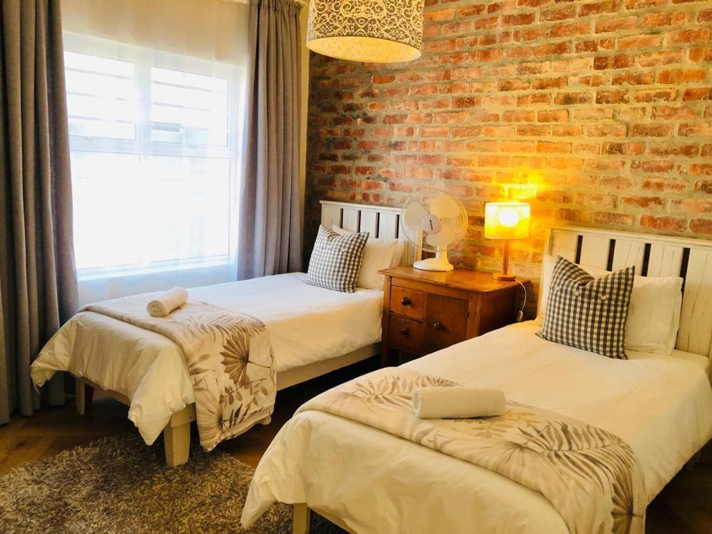 Self Catering Apartment - De Kelders Luaran gambar